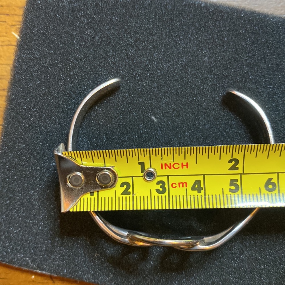 Sterling silver cuff bracelet - Picture 7 of 7